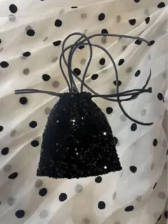 ビーズ装飾 黒 巾着型ショルダーバッグ