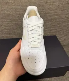 NIKE エアフォース1 ’07