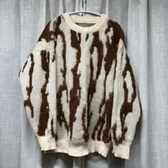 オーバーサイズ　ゼブラセーター