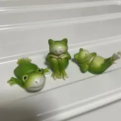 カエルの置物
