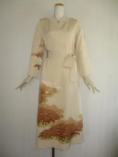 L～2Lサイズ スワトウ刺繍の訪問着からの着物リメイクドレスです 着丈
