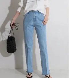 スピックアンドスパン【5 1/2】BEAUTY-LINE スリットデニムのサムネイル