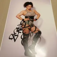 ZONES ポートレート