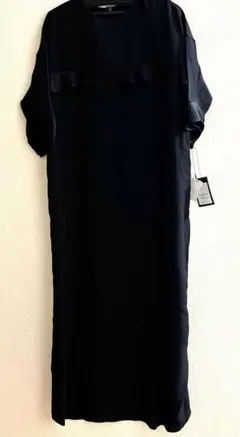 Aga 黒のロングワンピース 新品タグ付き