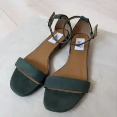【美品】Le Talon GRISE アンクルストラップフラットサンダル 緑