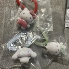 サンリオ　カラフルカラビナマスコットチャーム