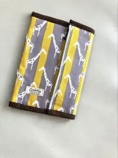 ハンドメイド⭐︎母子手帳☆通帳☆お薬手帳ケース☆きりん