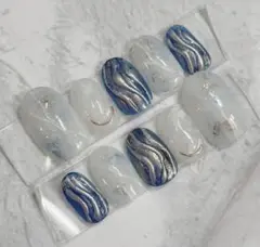 ネイルチップ ベリーショートオーバル ニュアンス 大理石 青