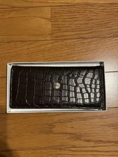 新品　菊御紋　クロコダイル風牛革　長財布　黒