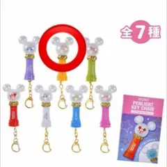 Disney シークレットペンライトキーチェーン　プーさん　ディズニーストア