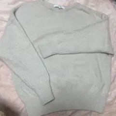 UNTITLED ライトベージュ アンゴラニットセーター 長袖
