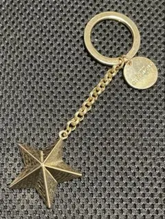 【良品】GIVENCHYジバンシー　ゴールド　パドロック　キーホルダー匿名配送❤︎ ジバンシー/キーホルダー(チャーム)/ゴールド×黒の買取実績