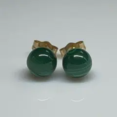 マラカイト(孔雀石)　スタッドピアス　6.1mm