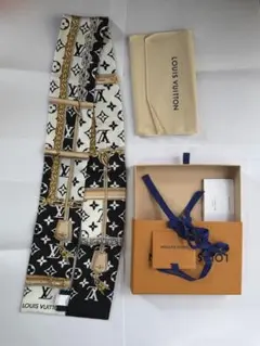 新品タグ付き LOUIS VUITTON CUP バンダナ スカーフ - メルカリ