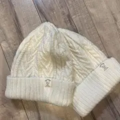 オフホワイト ケーブル編み ニット帽　2点
