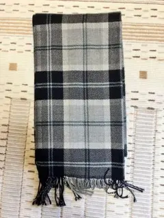 ユニクロ ヒートテック 大判ストール チェック柄 グレー×黒