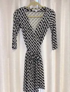 ダイアンフォンファステンバーグ　チェーンプリント ラップワンピース　美品