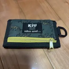 ニコアンド【KiU(キウ)】三つ折り財布　レオパード
