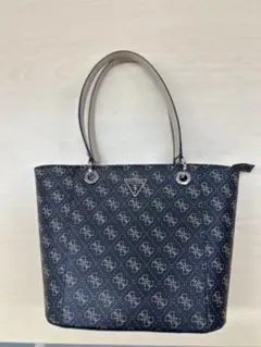 美品 GUESS リバーシブル トートバッグ 肩がけ ブラック h180 - メルカリ