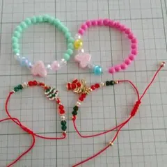 カラフルビーズブレスレット４点セット。