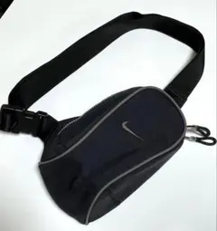 NIKE ショルダーバッグ /アウトドアバッグ/斜めがけバッグ ブラック ナイキ