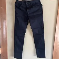 UNIQLO ブラック スリムフィット パンツ S