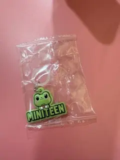 MINITEEN 目印チャーム　ミンハオ
