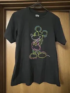 ユニクロUT ミッキーマウスTシャツ M
