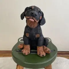 カスターニャ社製　犬の置物 約22cm