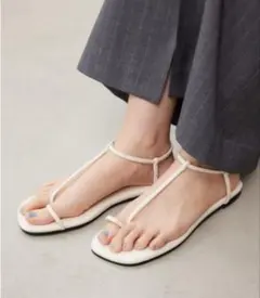 ※美品※crie conforto/フラットサンダル/アイボリーМサイズのサムネイル