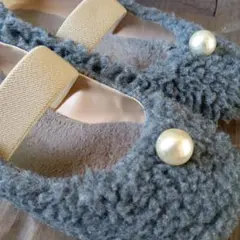 フラットシューズ