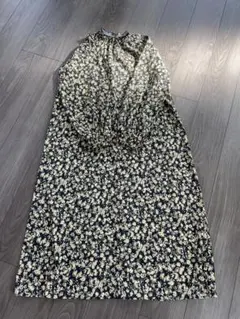 Lugnoncure 花柄 長袖 ロングワンピース