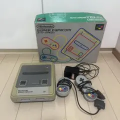 【通電確認済】スーパーファミコンshvc-001 本体・ソフト3本