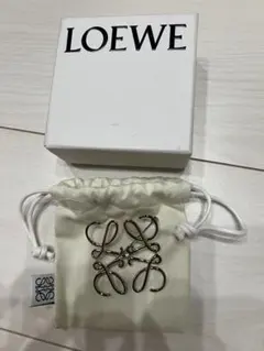 2026年最新】LOEWE 付属品：箱 レディース ブローチ・コサージュの人気