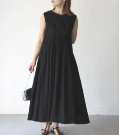 売切れ必須‼️Riberryインド綿ブロードノースリウエストタックワンピース 黒