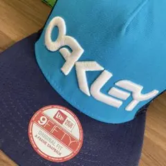 【OAKLEY】オークリー メッシュキャップ スナップバック 刺繍ロゴ