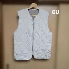 GU　ジーユー　ヒートパデッドキルティングベスト