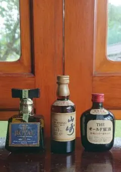 サントリー 山崎12年 オールド原酒 ローヤル12年ブルーミニボトル 3本セットのサムネイル