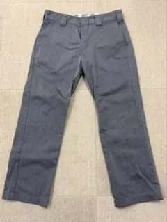 グレー ワークパンツ