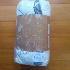 ミッフィーブランケット