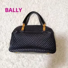 BALLY　ハンドバッグ　黒 キルティング 　ゴールド金具　ロゴ　レザー