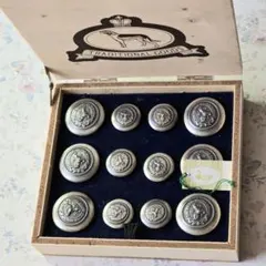 TRADITIONAL GOODS ボタン 12個セット