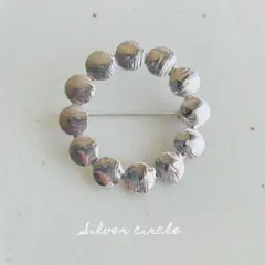 ミナペルホネン ブローチ