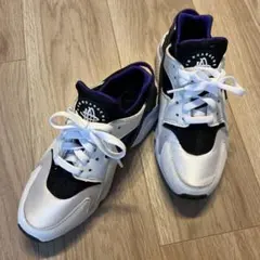Nike エアハラチ ホワイト/ブラック/パープル　24cm
