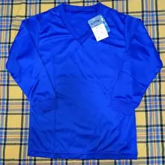 younger インナー長袖シャツ 140 青　無地　スポーツ　キッズ　新品
