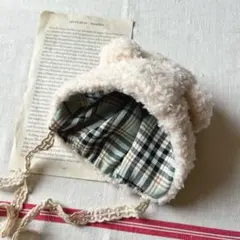 白くまボンネット　ブライスアウトフィット　ハンドメイド　くま耳帽子　着せ替え服