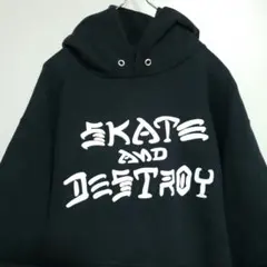 【ひろ様】THRASHER ◇ SKATE AND DESTROY パーカー 黒