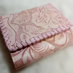 【キャサリンハムネット ロンドン】 花柄 二つ折り財布　がま口のサムネイル