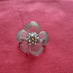 Item thumbnail for item 956b4a59-30b1-4f3a-b9b2-0926c42fc7e7