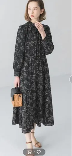 【美品】アーバンリサーチロッソ　シアーチェックハイネックワンピース